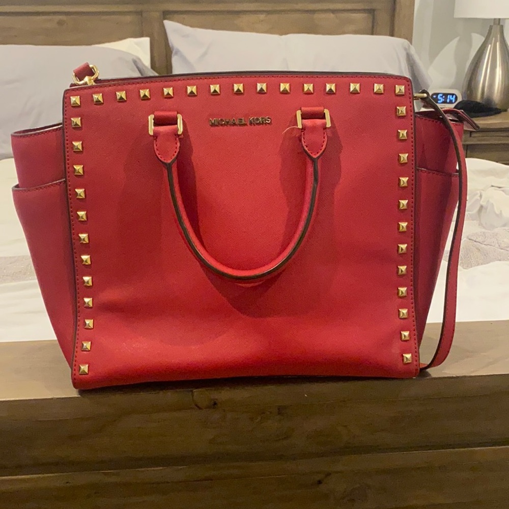 Like new red Michael kors bag